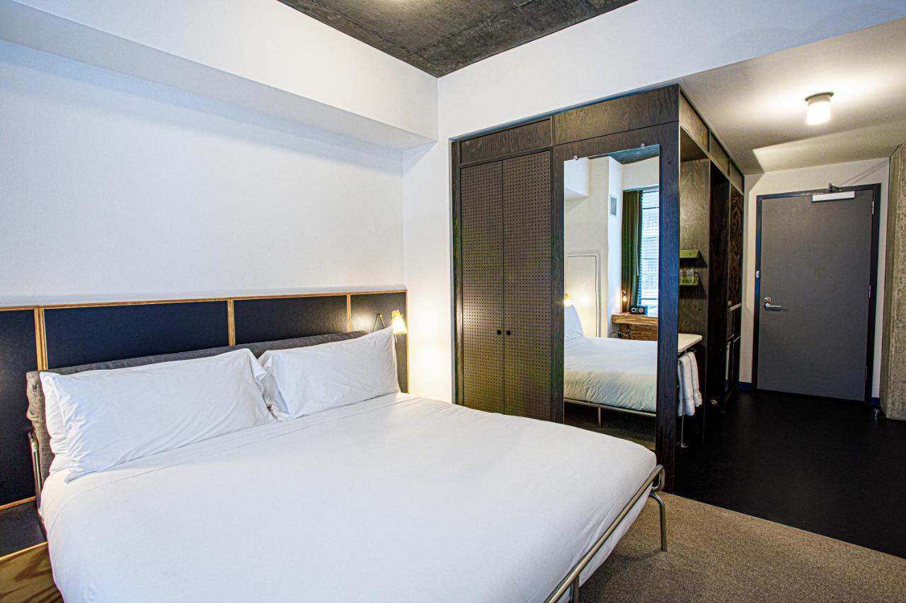 The Emily Hotel Чикаго Екстер'єр фото